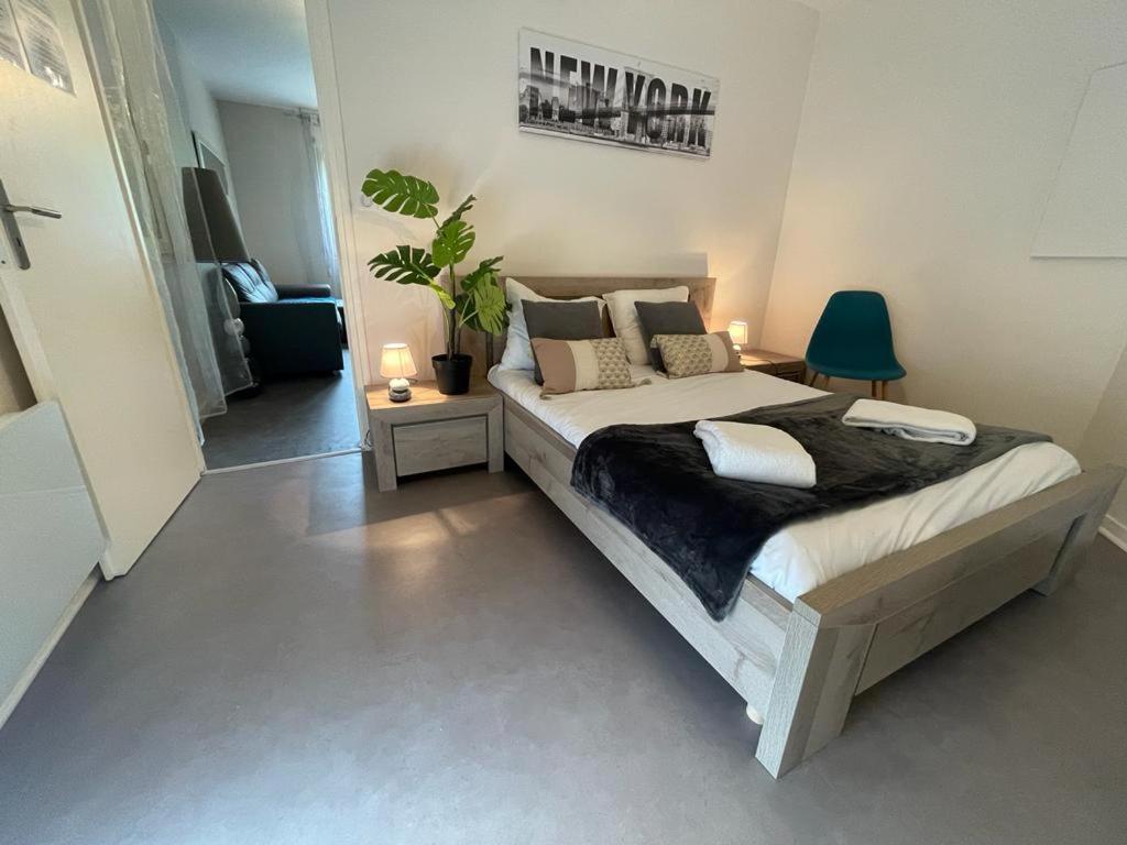 Grand Jardin - Victor-Hugo - Calme - Home-One Devecey Ngoại thất bức ảnh